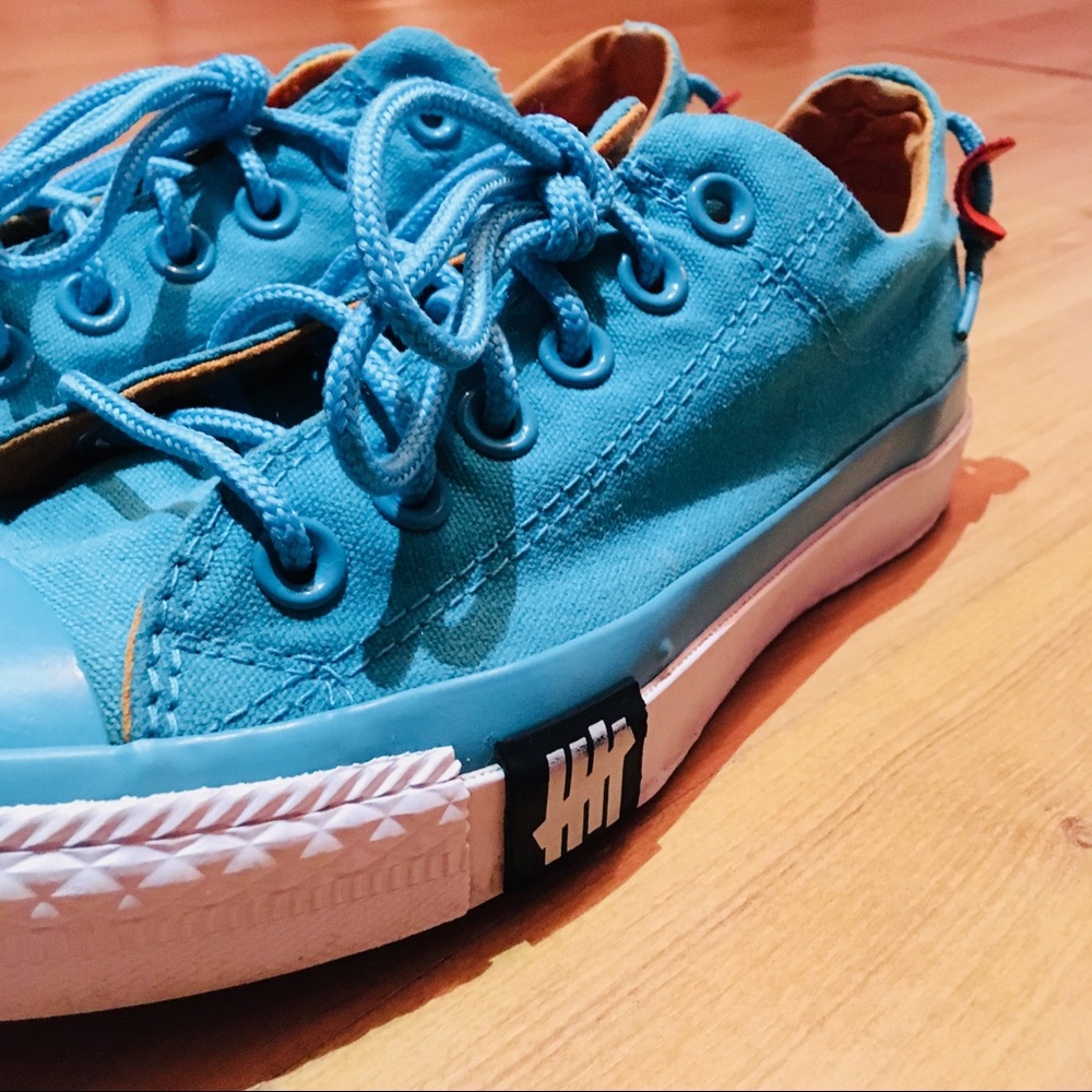 CONVERSE x UNDEFEATED